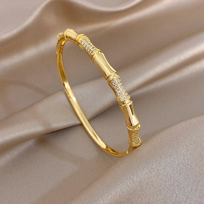 Elegant Diamond-encrusted Bone Bamboo Joint Shape Cuff Bracelet For Women Classic Plated Gold Shiny Temperament Jewelry Set Sans anicroche